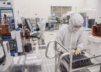 How Oman Is Quietly Building Its AI Chip Industry