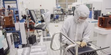 How Oman Is Quietly Building Its AI Chip Industry