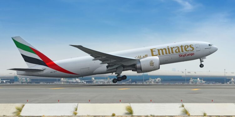 Emirates Deploys AI Engine Monitoring to Cut Flight Diversions and Maintenance Costs
