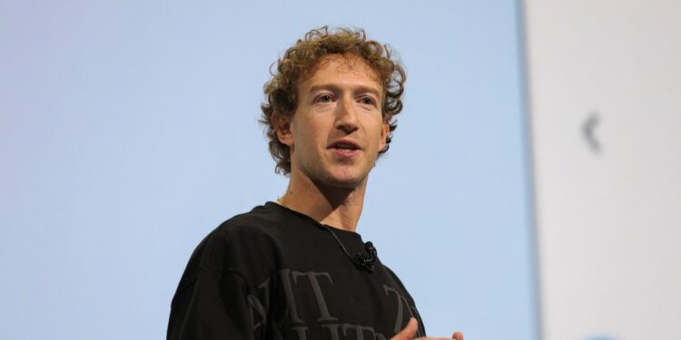 Meta Launches Superintelligence Labs as Zuckerberg Builds AI Dream Team