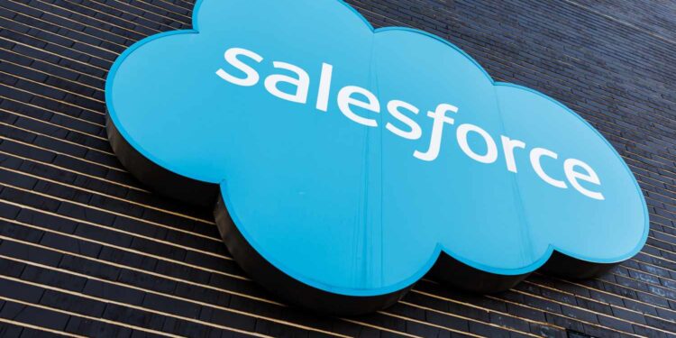 Salesforce AI Coding Tool ‘Agentforce Vibes’ Threatens Programming Jobs