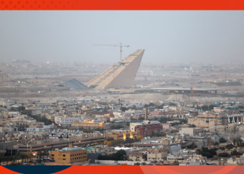 Saudi Arabia Slashes Foreign Worker Pay Packages as $925B Fund Pivots to AI