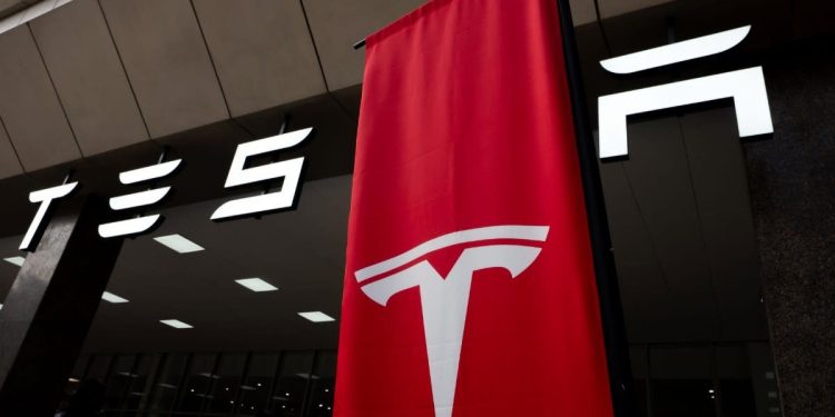 BYD Overtakes Tesla as World’s Top Seller of Electric Vehicles in 2025