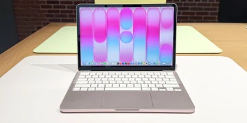 Apple’s MacBook Neo Gamble May Be Running Out of Chips