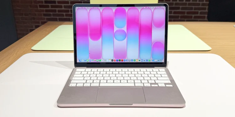 Apple’s MacBook Neo Gamble May Be Running Out of Chips